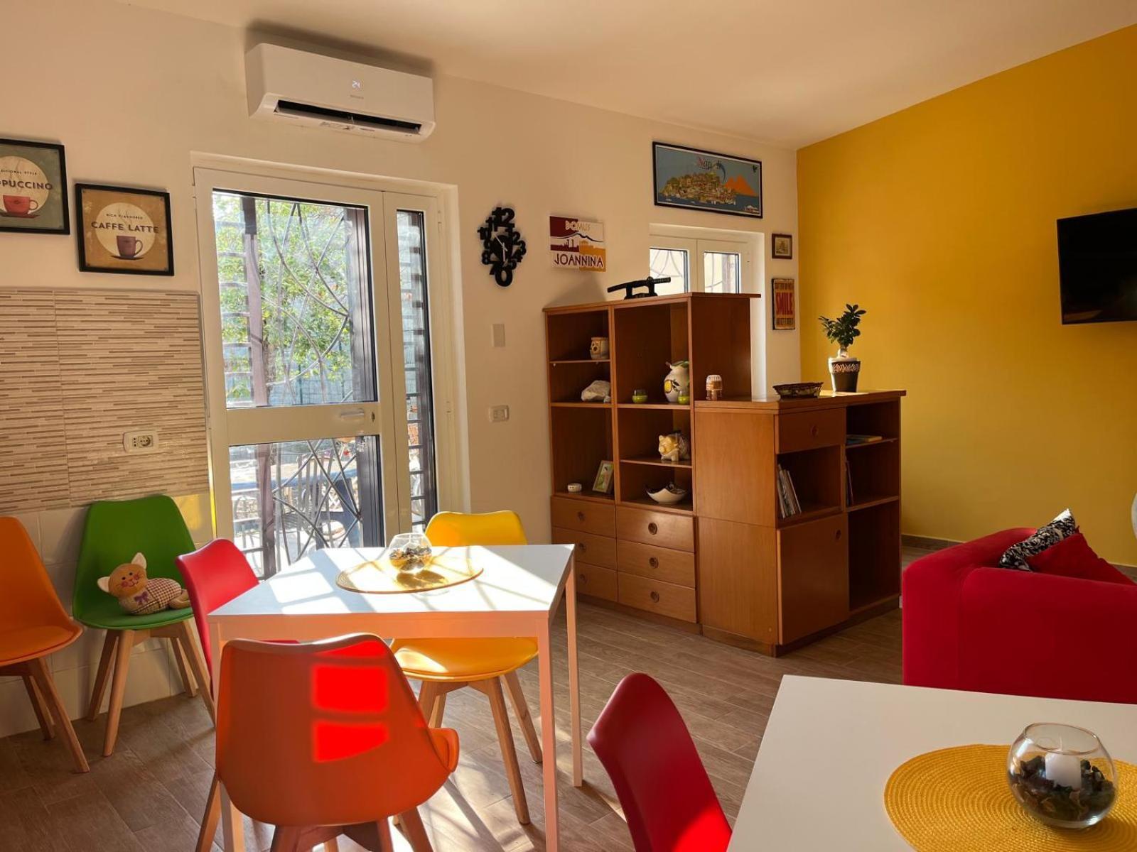 B&B Domus Joannina Помпей Екстериор снимка