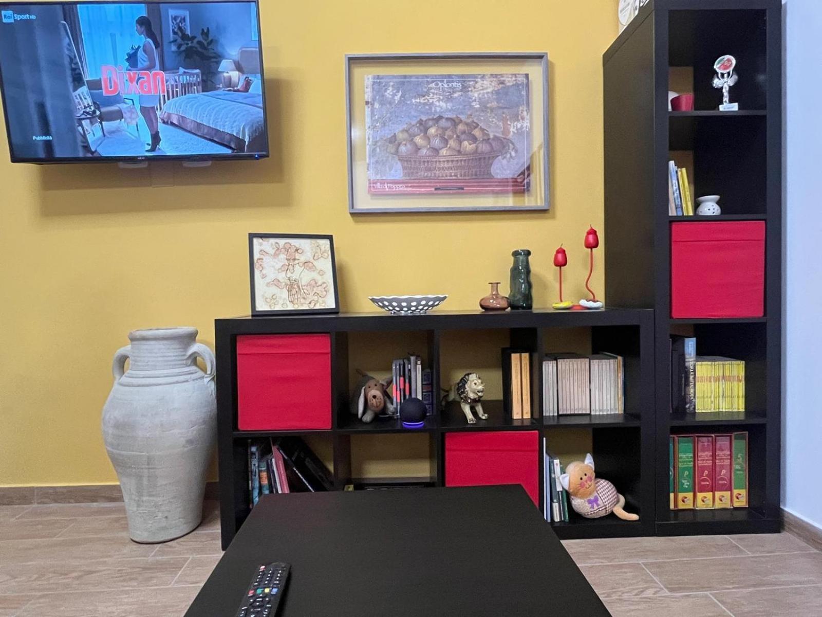 B&B Domus Joannina Помпей Екстериор снимка