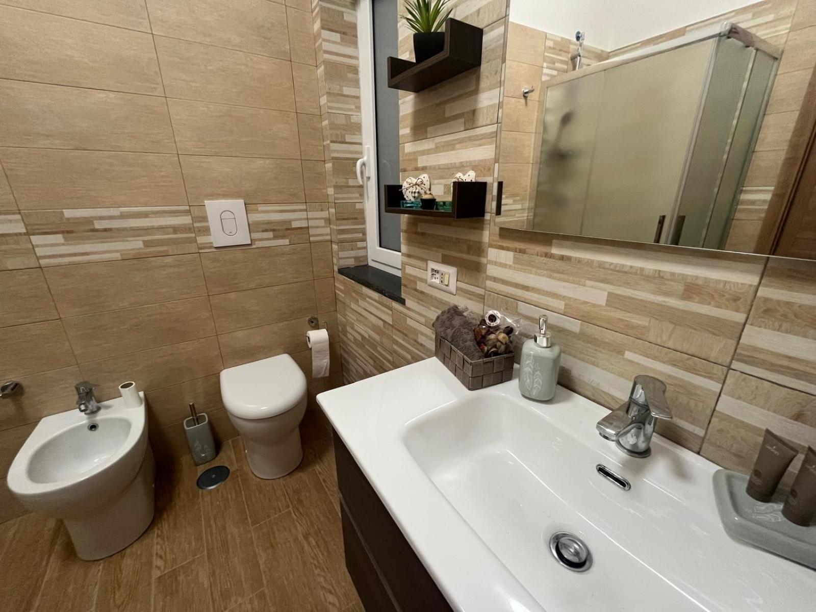 B&B Domus Joannina Помпей Екстериор снимка
